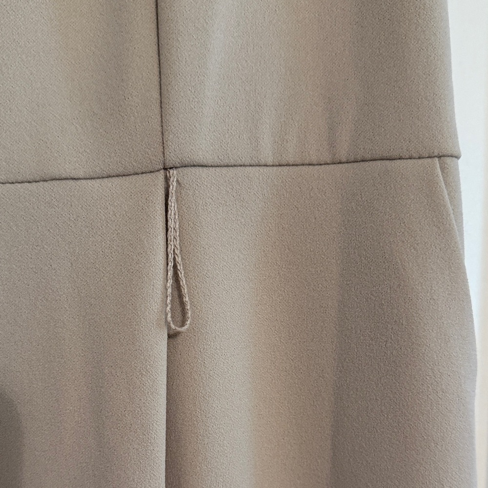 NWOT Calvin Klein Women's Jumpsuit - Picture 5 of 7